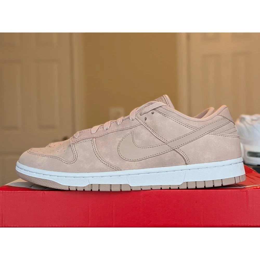 Nike Women Dunk Low PRM MF Pink Oxford/Pink Oxford-White (DV7415 600) Size 10‎